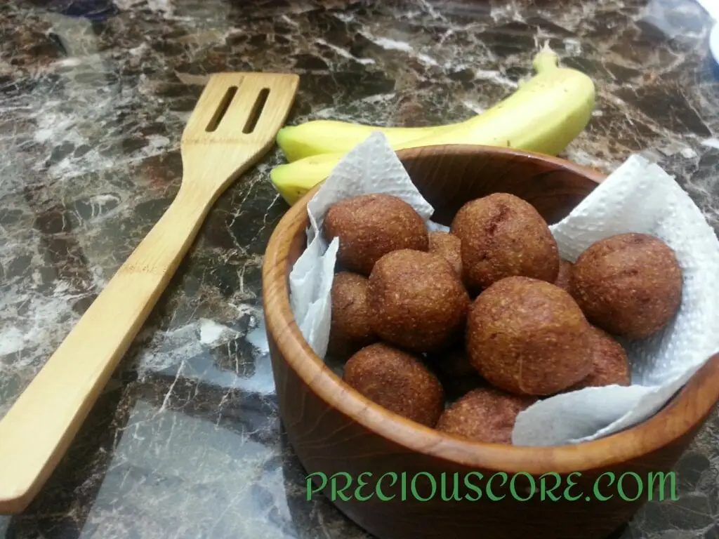 ACCRA BANANA – BANANA FRITTERS – EASY