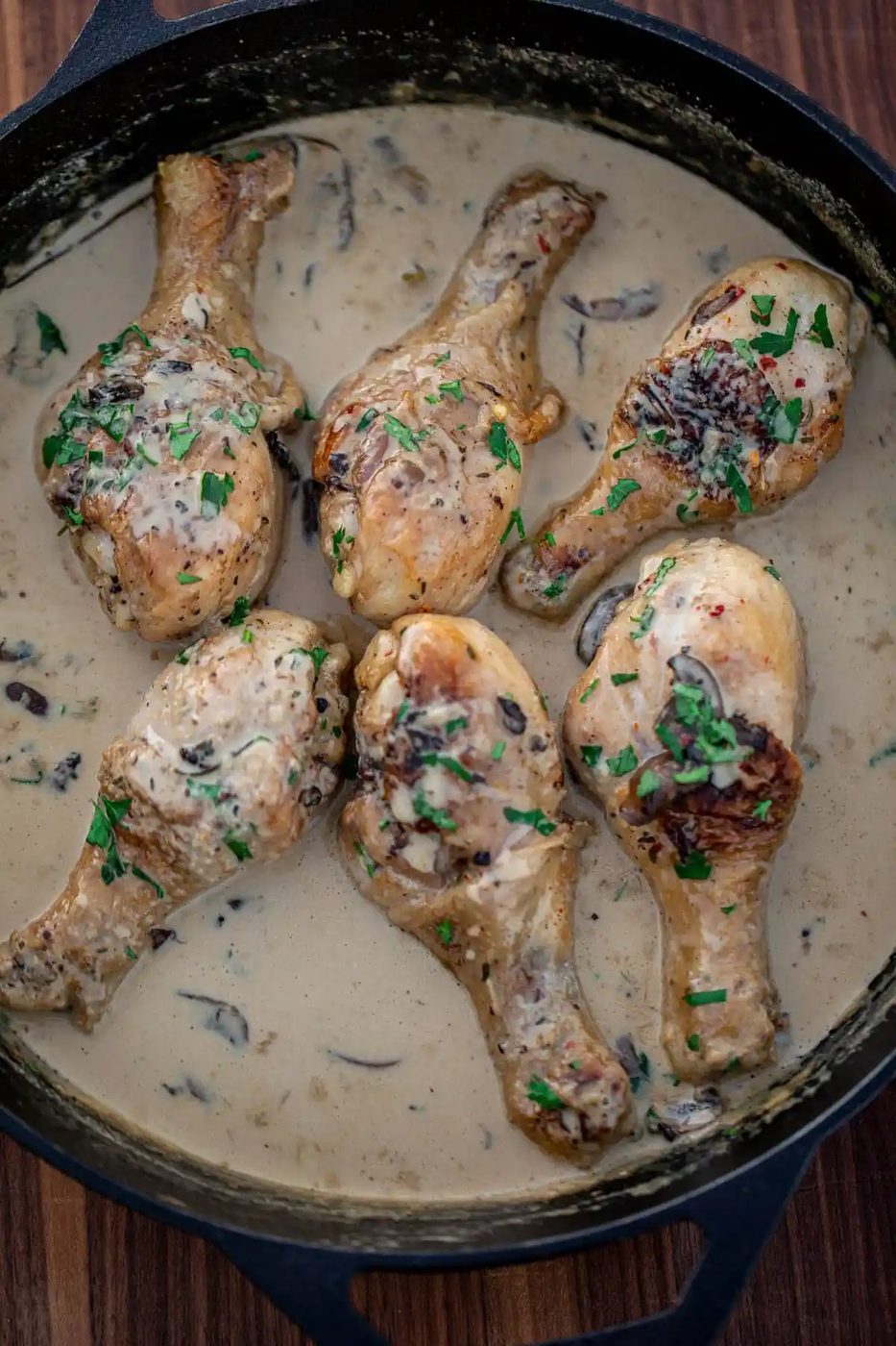 Chicken Drumsticks in Creamy Sauce