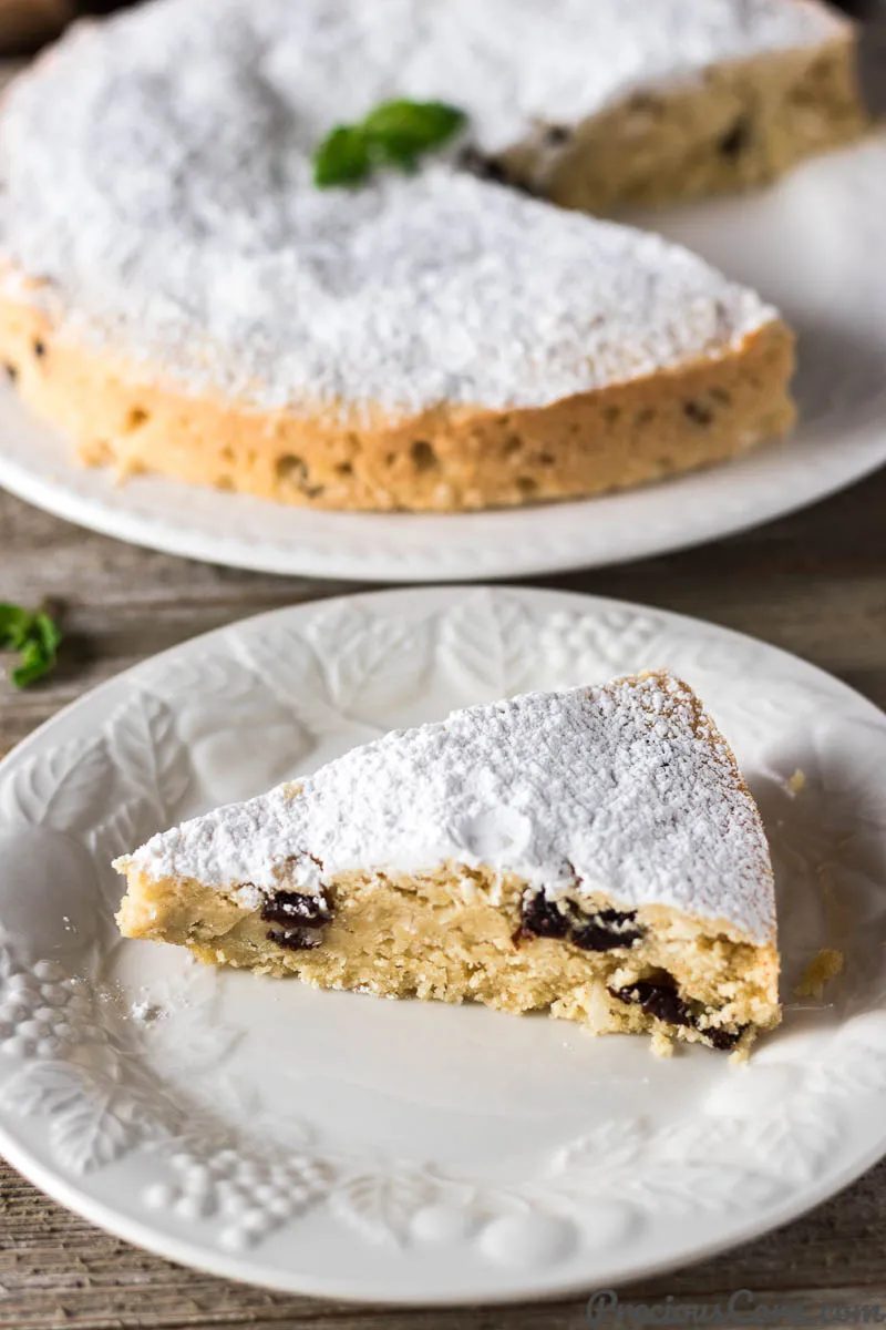 CHRISTMAS FRUIT CAKE