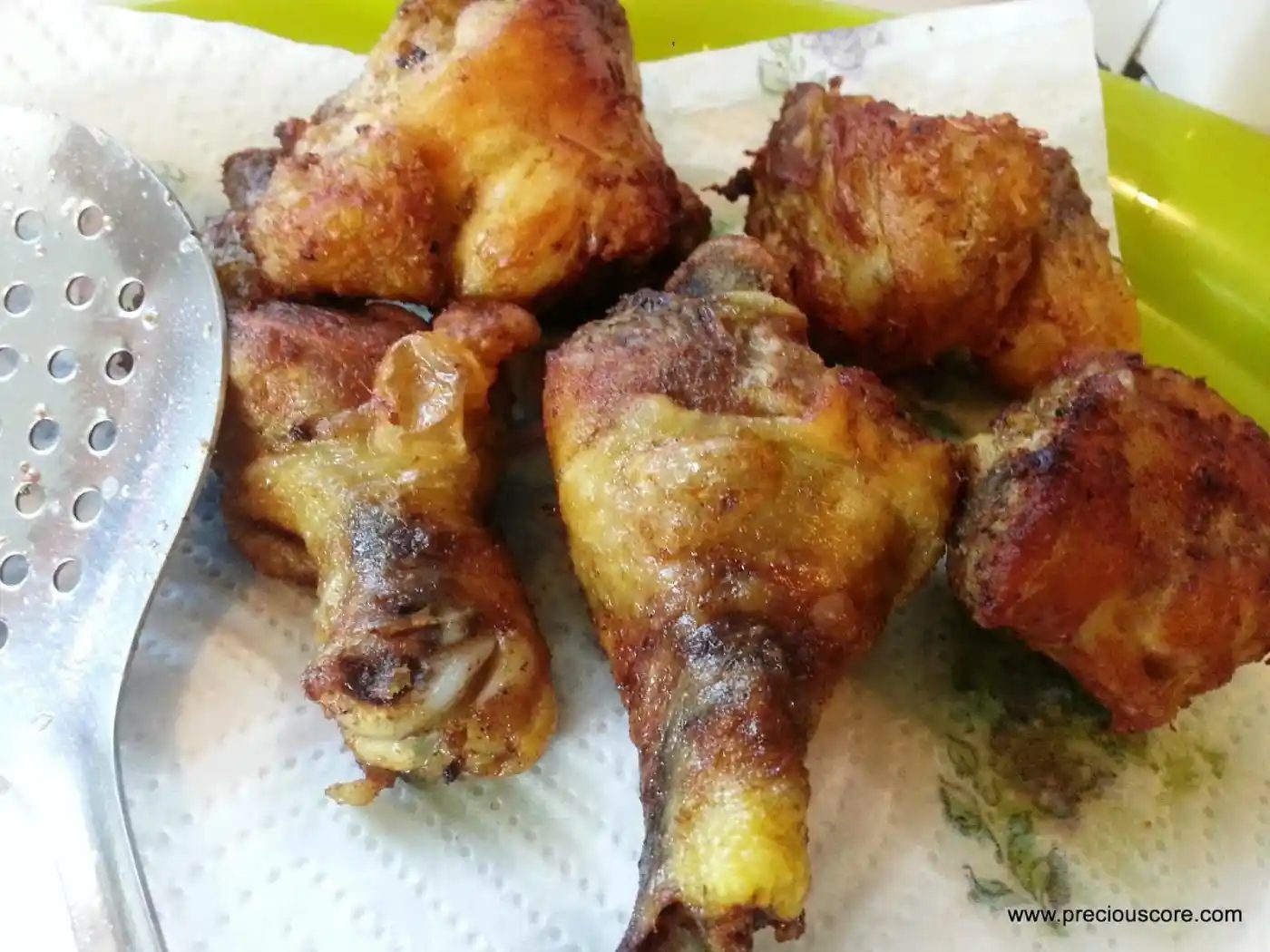 DELICIOUS CAMEROON FRIED CHICKEN