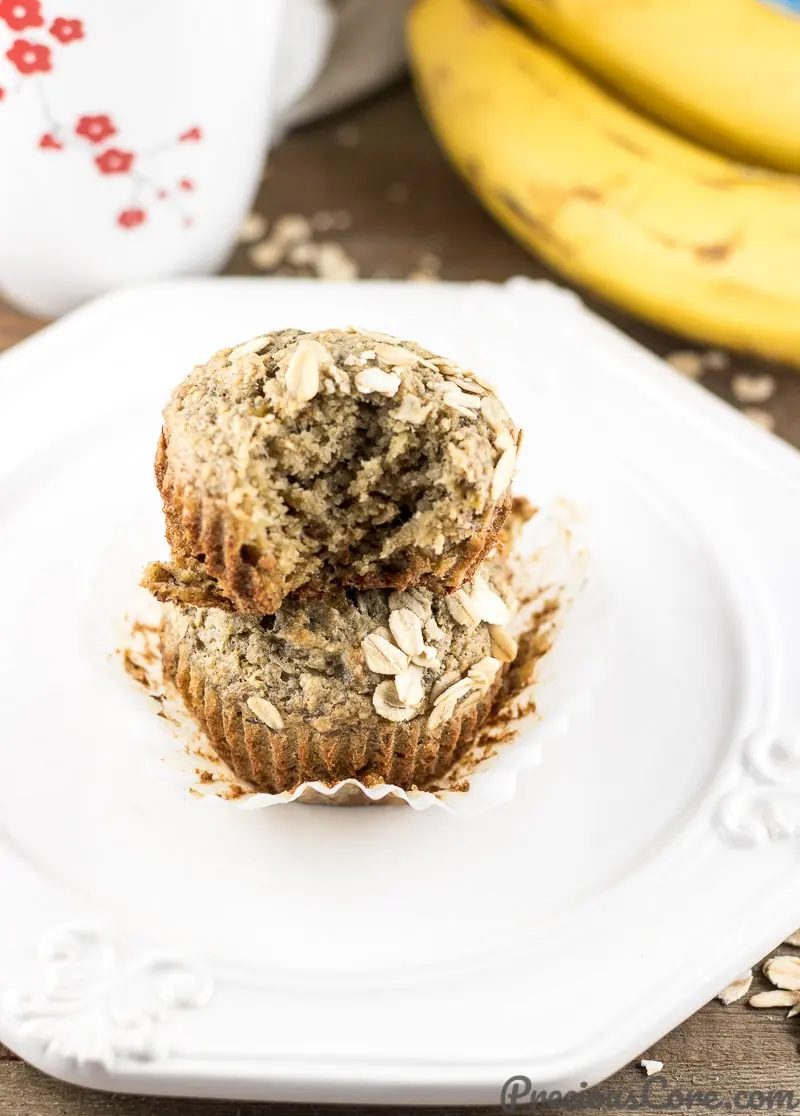 Healthy Banana Oat Muffins