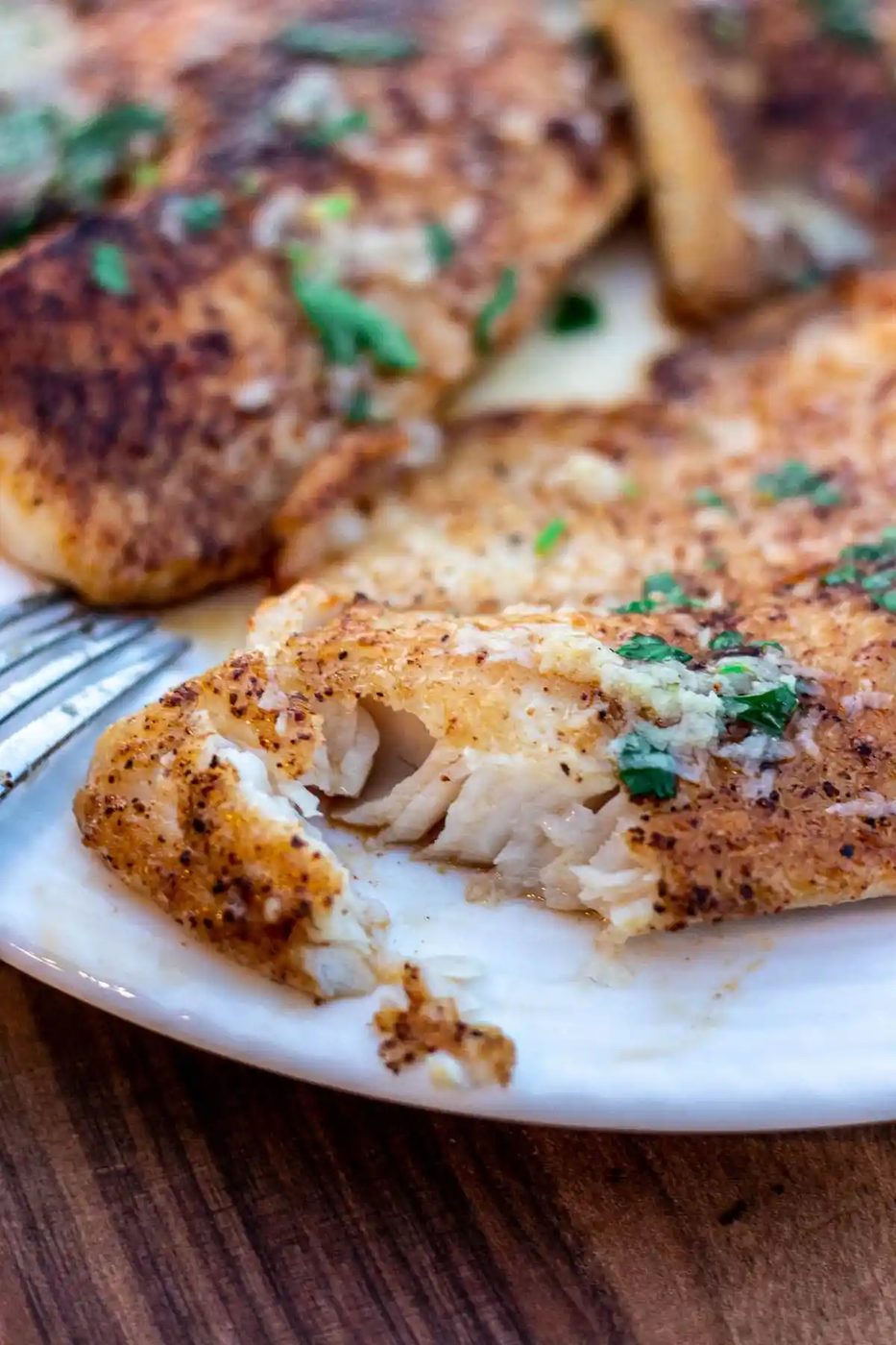 Flaky Lemon Butter Tilapia fish.