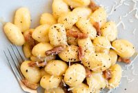 Gnocchi alla Carbonara: Creamy Italian Potato Dumplings Recipe