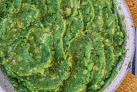 Creamy 4-Ingredient Guacamole Recipe for Quick Dips
