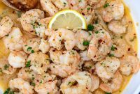 Garlic Shrimp in White Wine Sauce with Lemon and Herbs