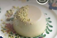 Creamy Pistachio Panna Cotta Recipe with Honeyed Pistachio Crumble
