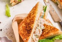 Creamy Chicken Mayo Sandwich Recipe: Quick Lunch Idea