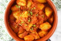 Tomato and Marjoram Roasted Potatoes – Flavorful Side Dish