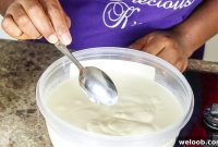 How to Make Creamy Homemade Yogurt (Video Guide)