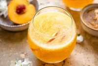 Classic Peach Bellini Cocktail Recipe — Sparkling Summer Drink