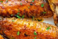Crispy Oven-Roasted Turkey Wings with Garlic Herb Glaze