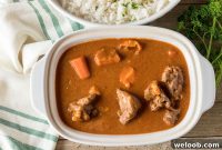 African Peanut Stew (Mafé): Flavorful West African Peanut Soup Recipe
