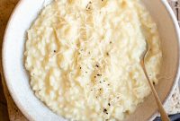 Cacio e Pepe Risotto: Creamy Pecorino & Black Pepper Risotto