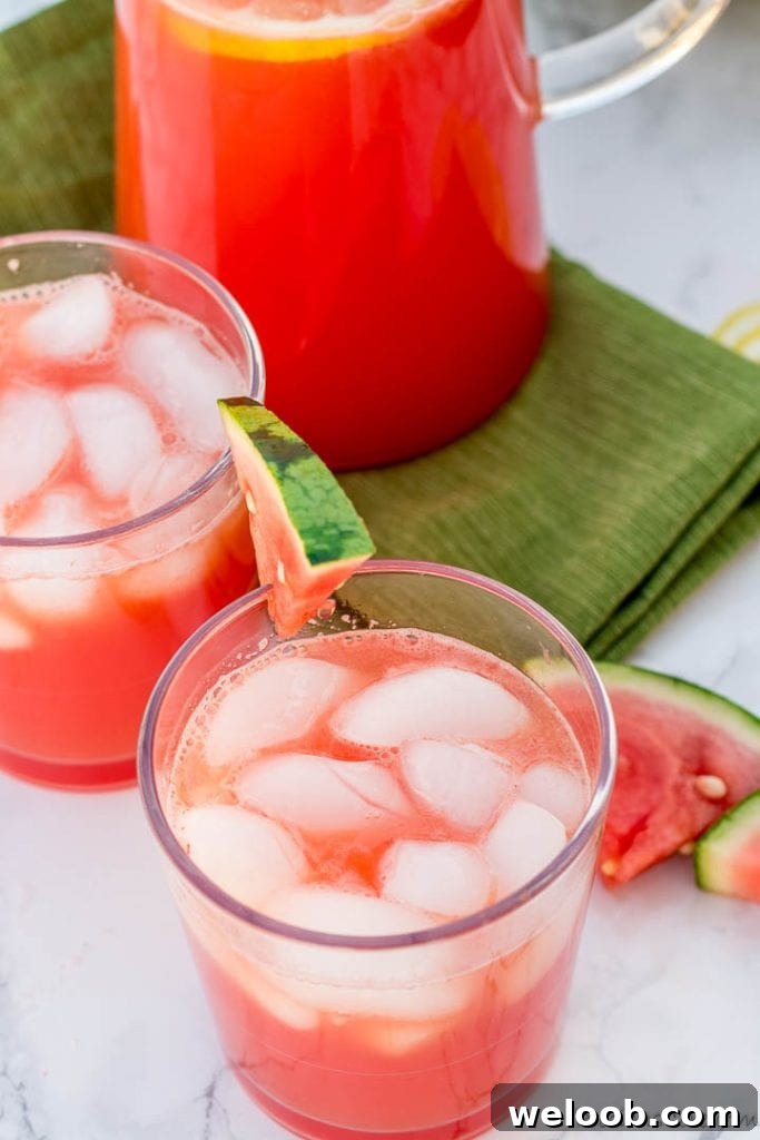 Waytermelon lemonade in cups