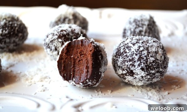 Dark chocolate avocado truffles www.insidetherustickitchen.com
