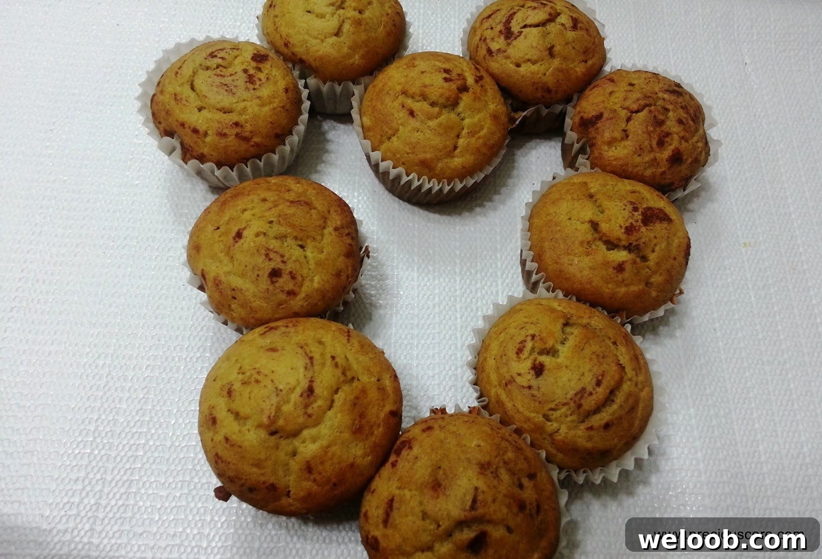 Cameroon banana cakes in the shape of a heart.