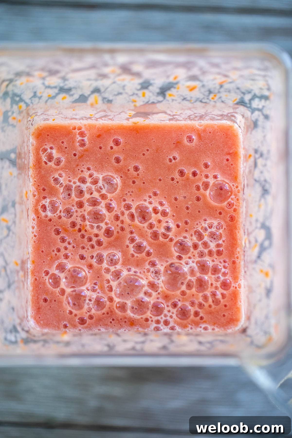 Tomato puree in blender