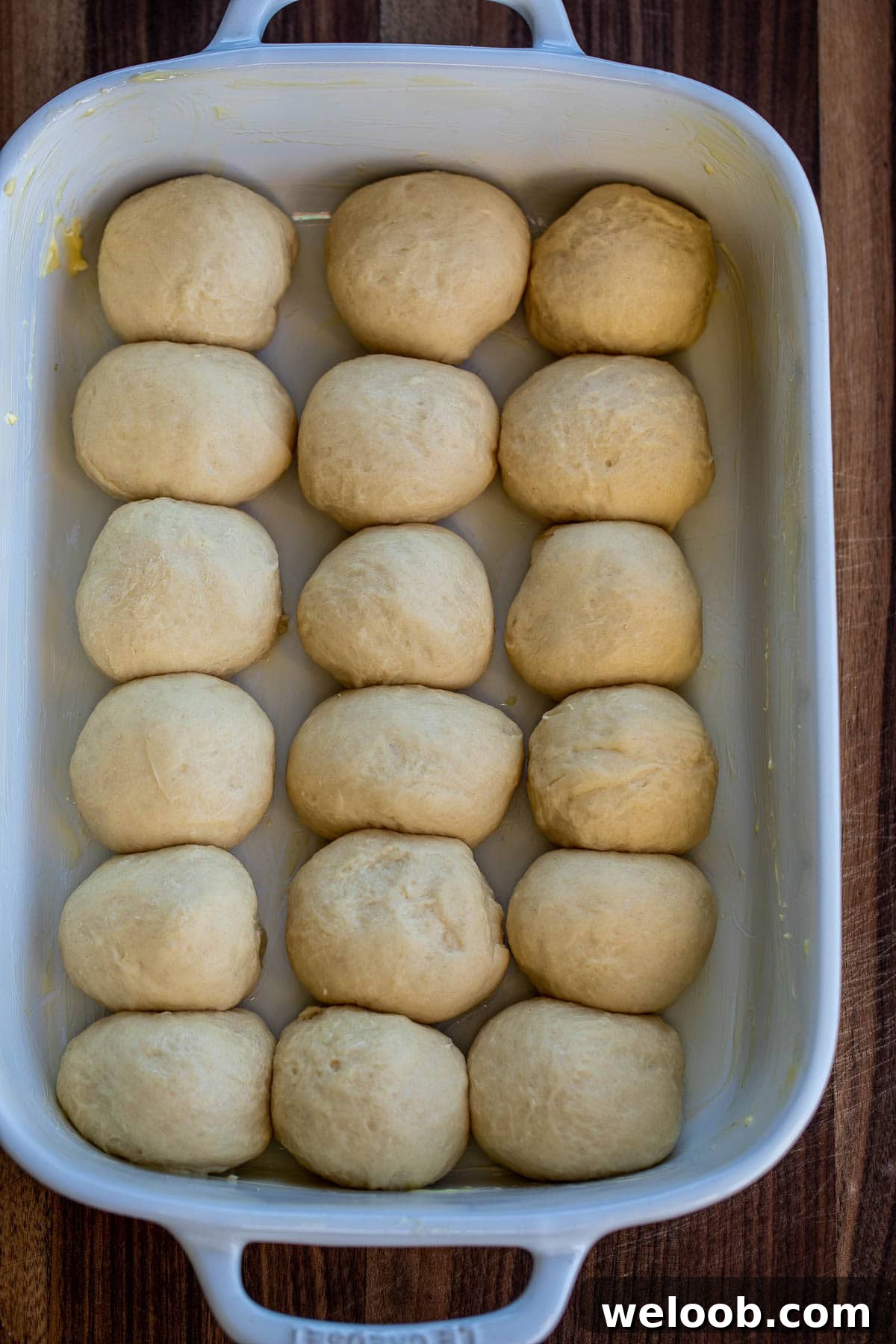 Shaped dinner rolls in a bowl