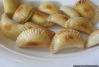 Cameroonian Fish Pie Recipe: Flaky Crust & Spicy Filling