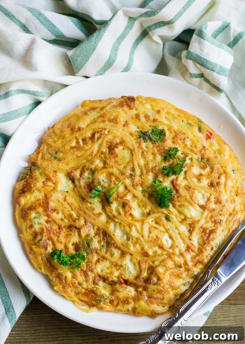 Spaghetti omelette on a plate
