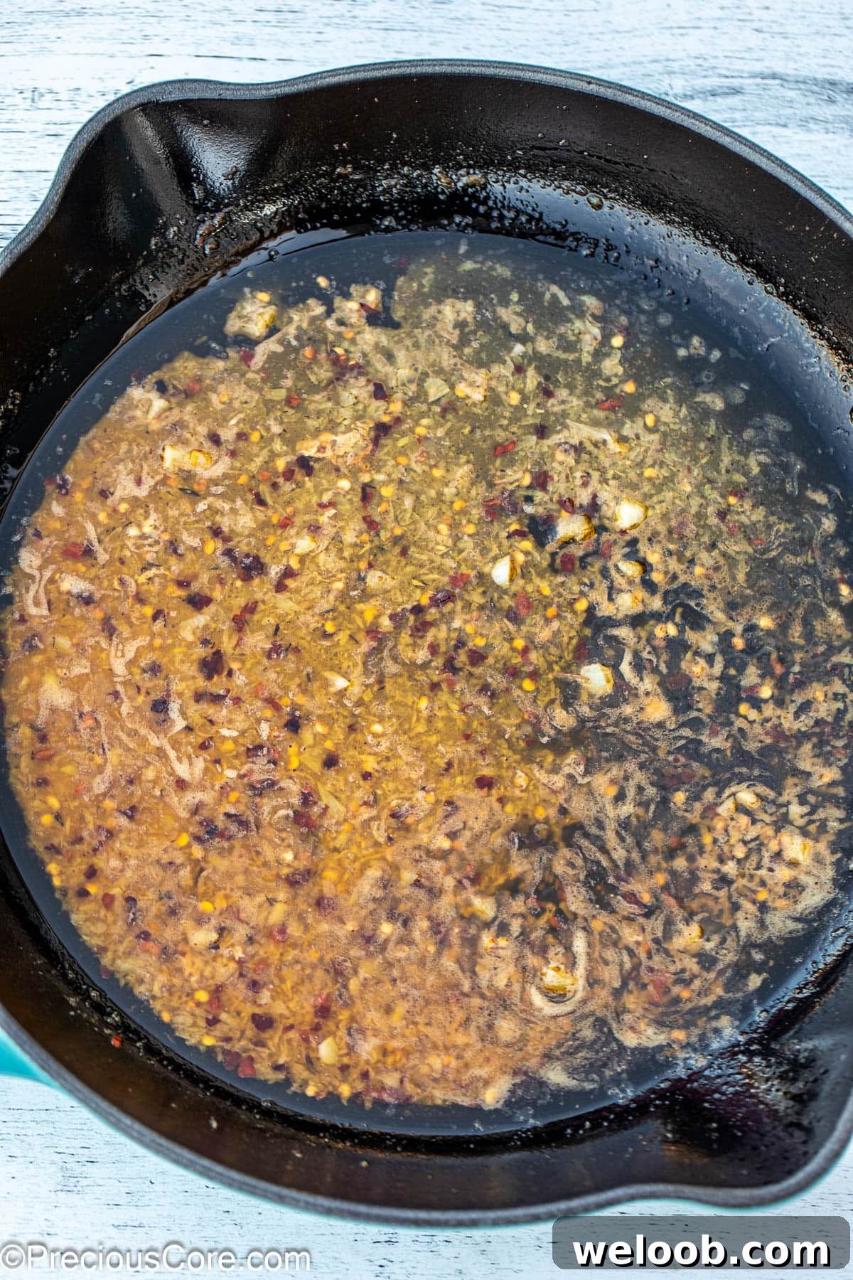Melted butter with garlic.