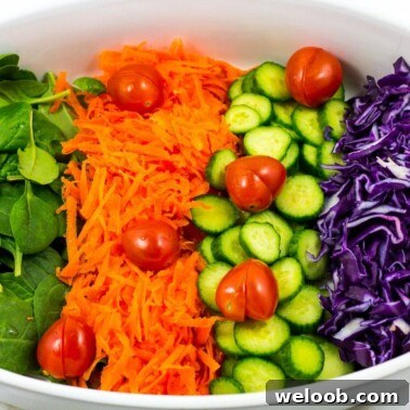 Spinach cabbage salad with honey lemon dressing