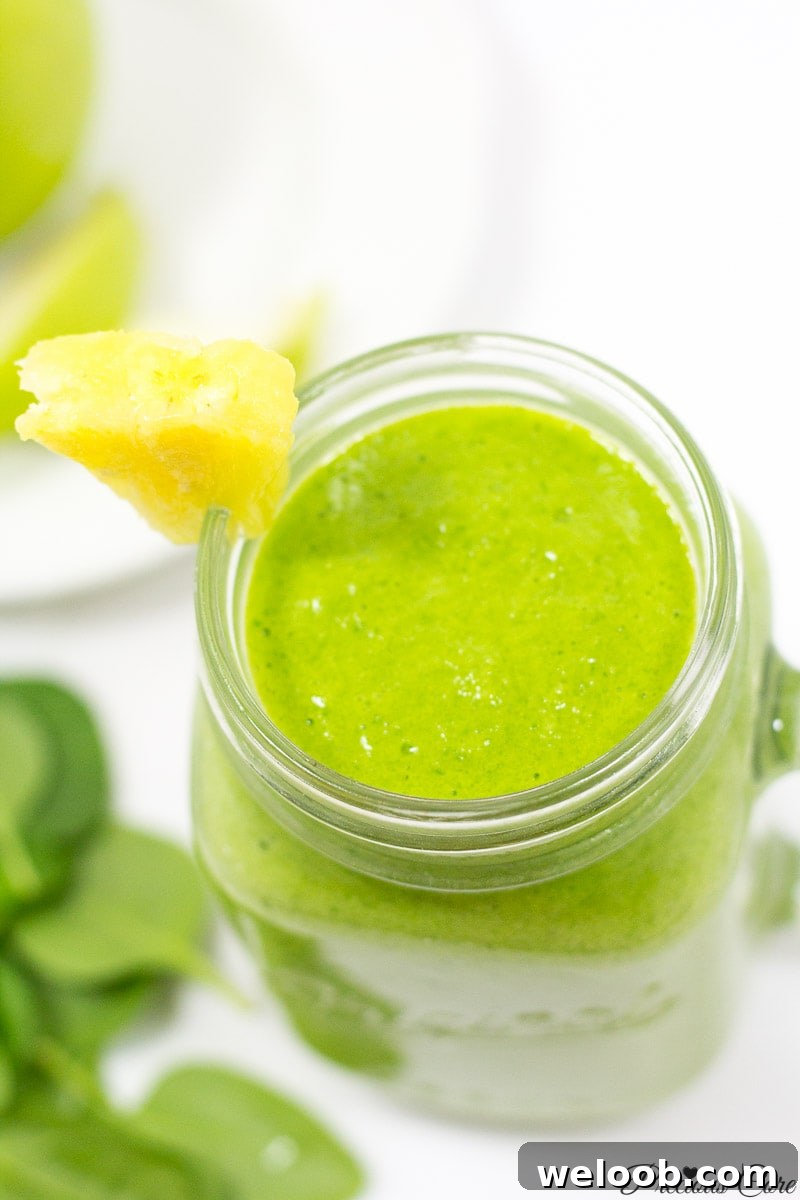Green spinach smoothie