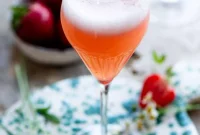 Rossini Cocktail: Strawberry Bellini Recipe & How to Make It
