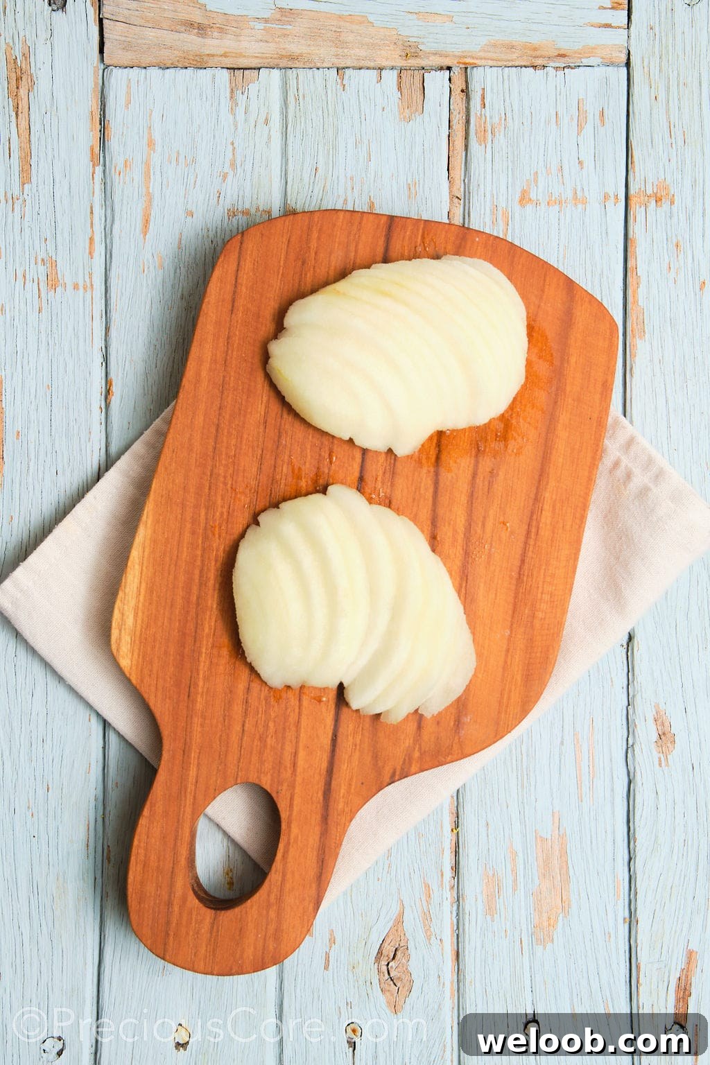 fresh, ripe pears, sliced thinly.