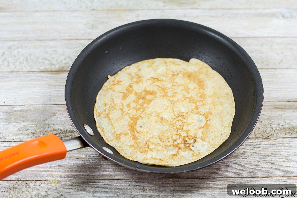 making banana crepes_
