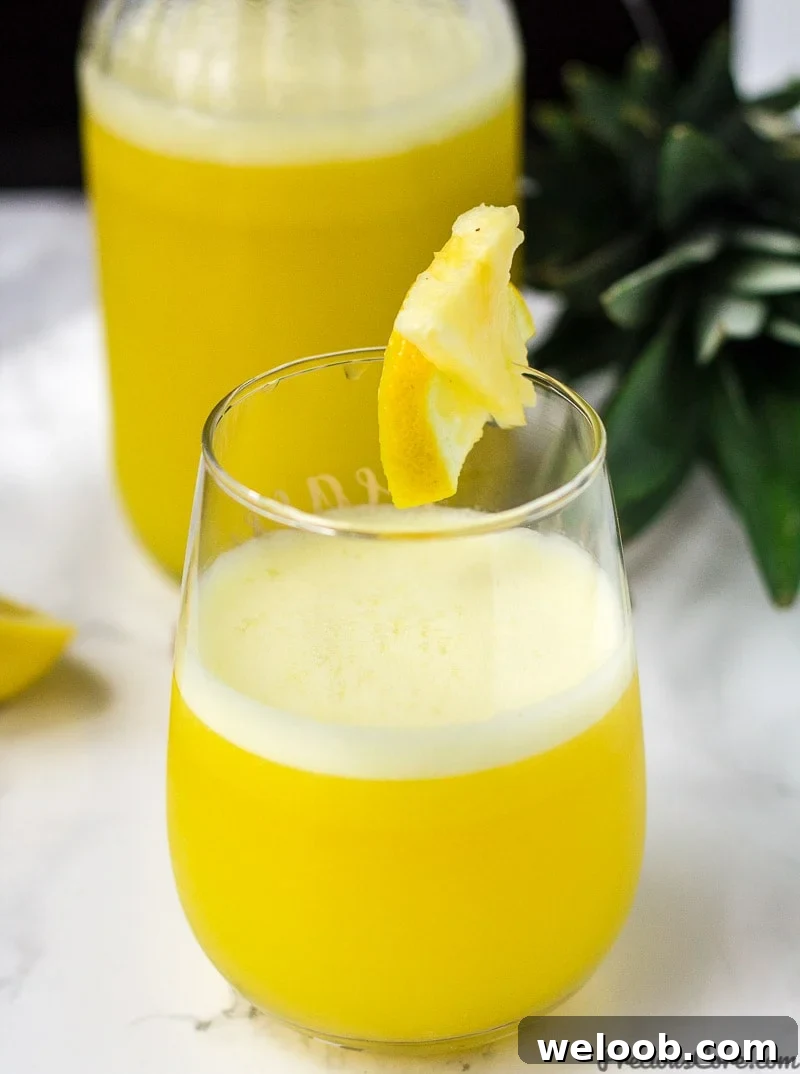 Refreshing Pineapple Ginger Juice in a glass