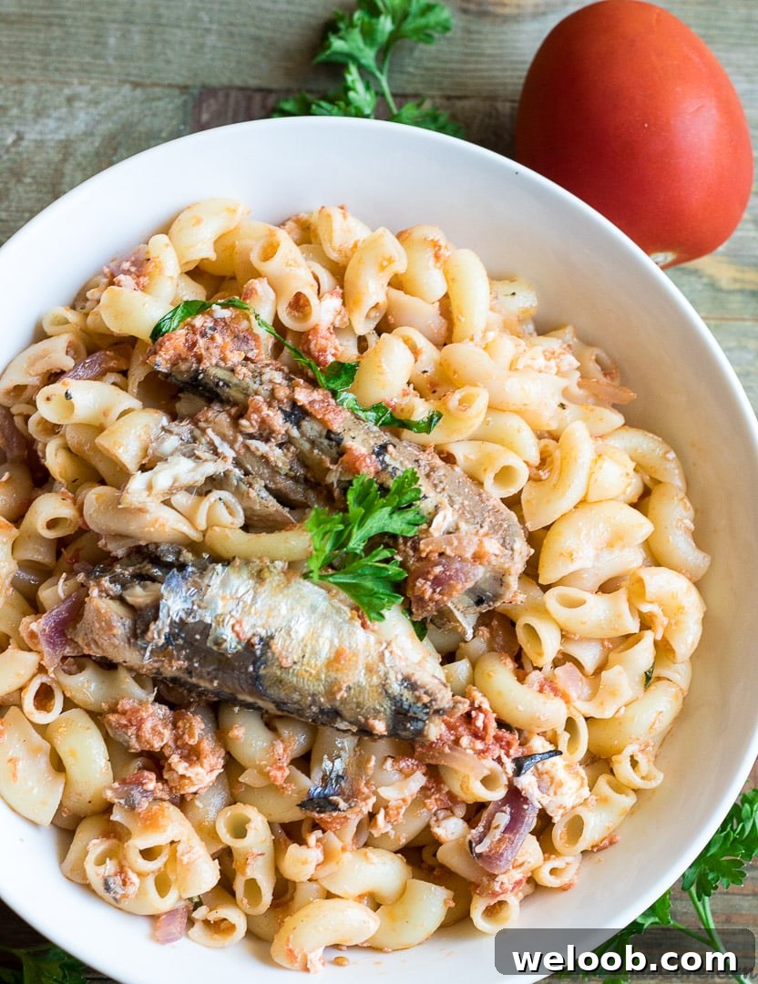 Moving to California: Complete Guide to Settling In and Thriving 7 African macaroni with sardines.