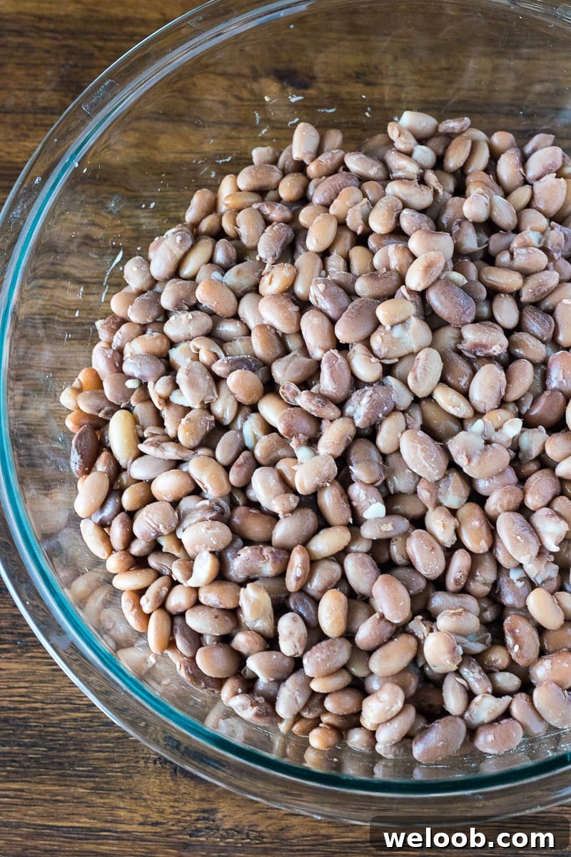 Boiling pinto beans at home