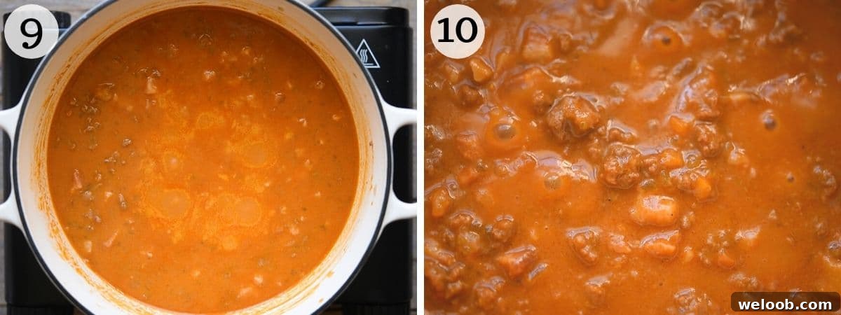 Two photos showing before and after reducing bolognese sauce